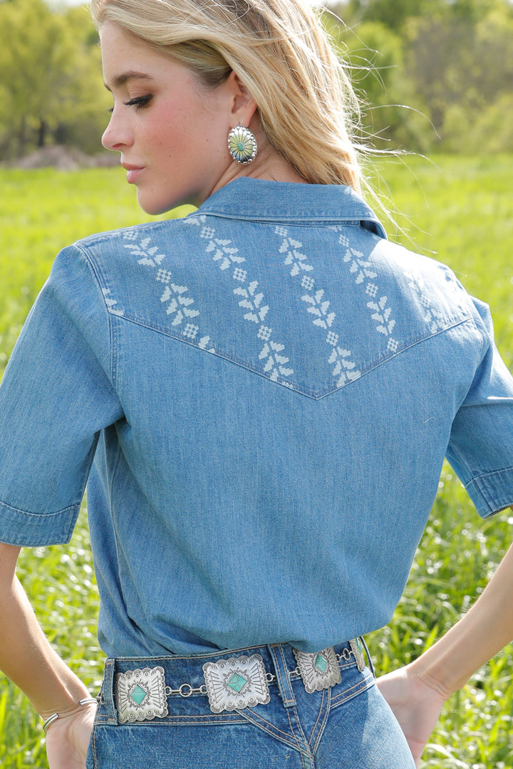 Cinch Womens Denim Snap Front Western Shirt