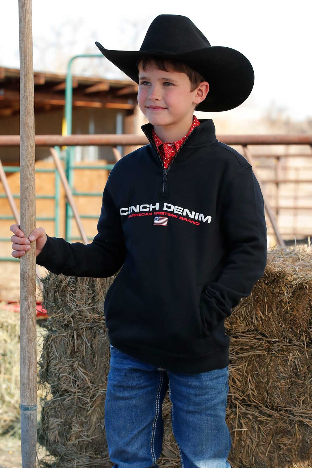 Cinch Boys Black Logo Pullover