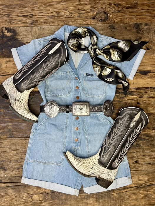 Summer Ladies Denim Looks