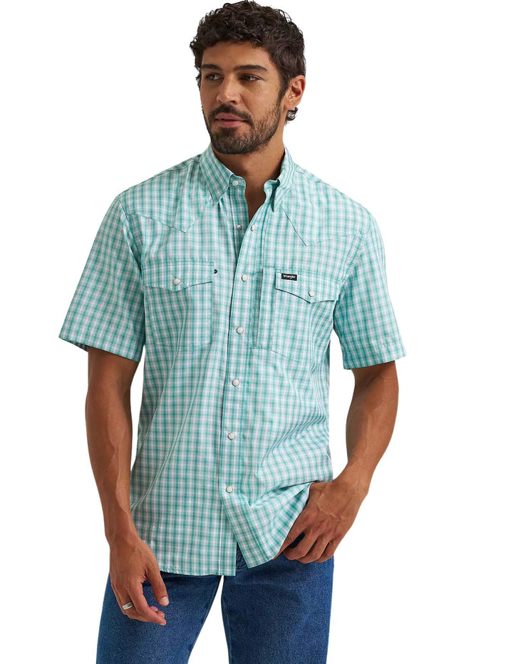 Wrangler Mens Plaid Performance Short Sleeve Shirt