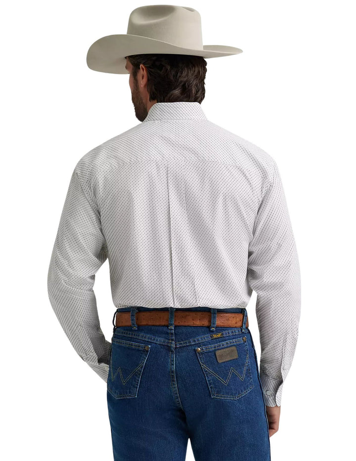 Wrangler Mens White George Strait™ Long Sleeve Button Down Shirt