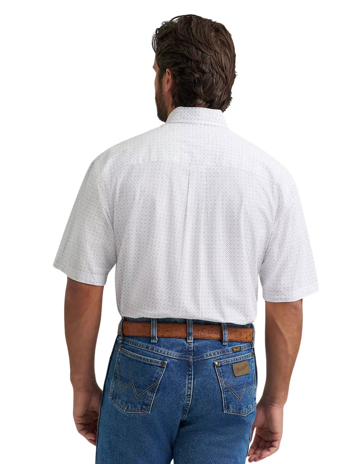 Wrangler Mens George Strait™ Short Sleeve One Pocket Button Down Shirt