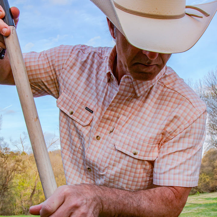Poncho Mens The Mud Bug Short Sleeve Shirt