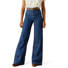Ariat Womens Ultra High Rise Westie Yoke Wide Leg Jeans