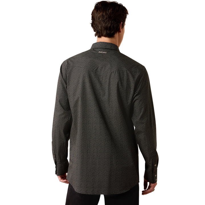 Ariat Mens Wrinkle Free Braven Fitted Snap Shirt