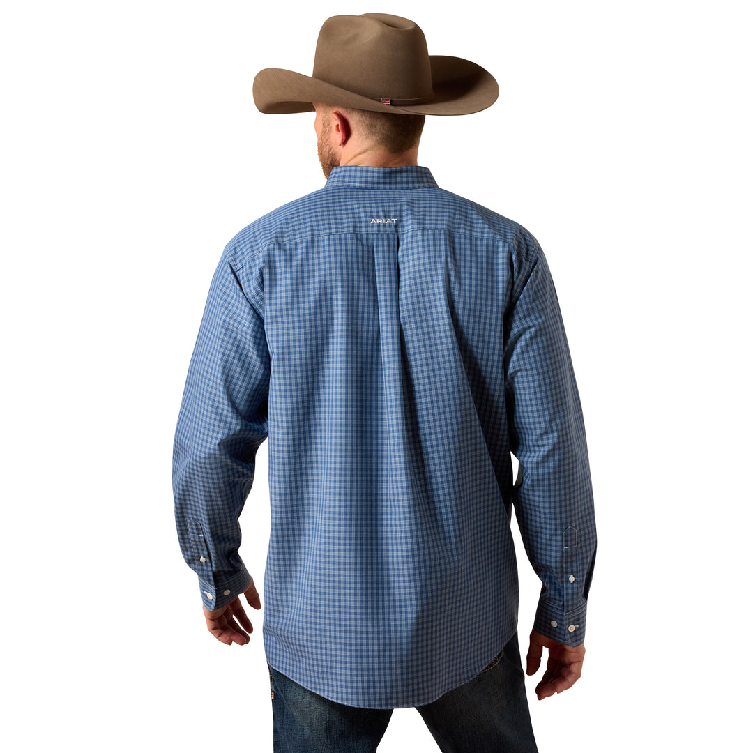 Ariat Mens Wrinkle Free Canyon Classic Fit Shirt