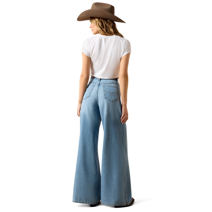 Ariat Womens Ultra High Rise Calamity Comfort Wide Leg Jeans