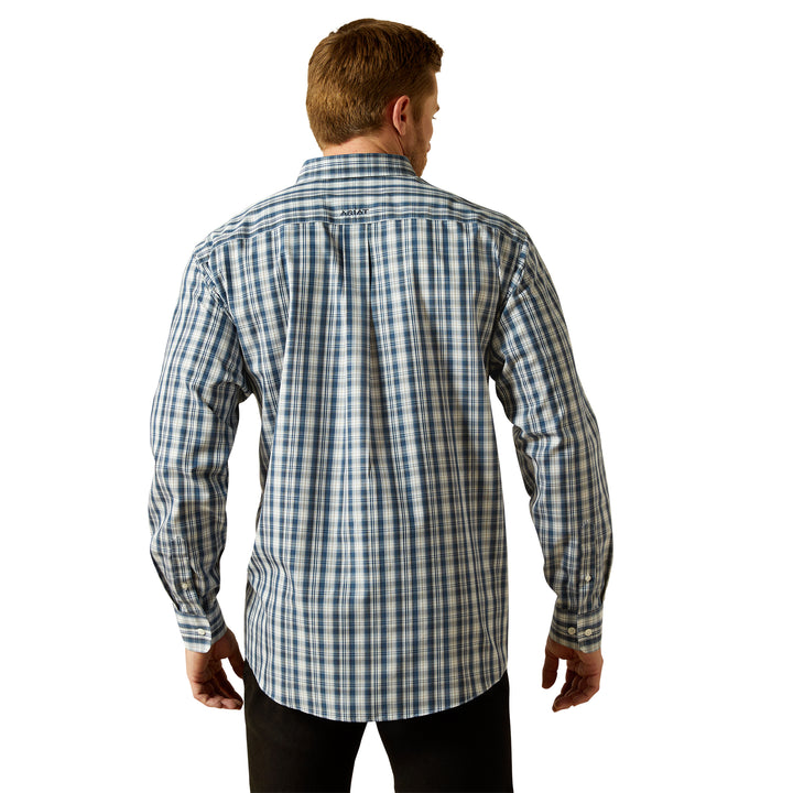 Ariat Mens Wrinkle Free Dargan Classic Fit Shirt